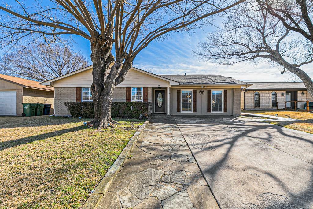 Property Photo:  1118 Delores Drive  TX 75040 