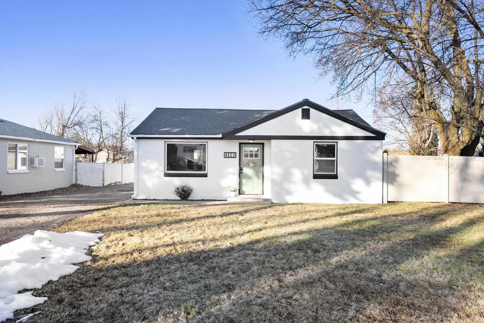 Property Photo:  12601 E Desmet Ave  WA 99216 