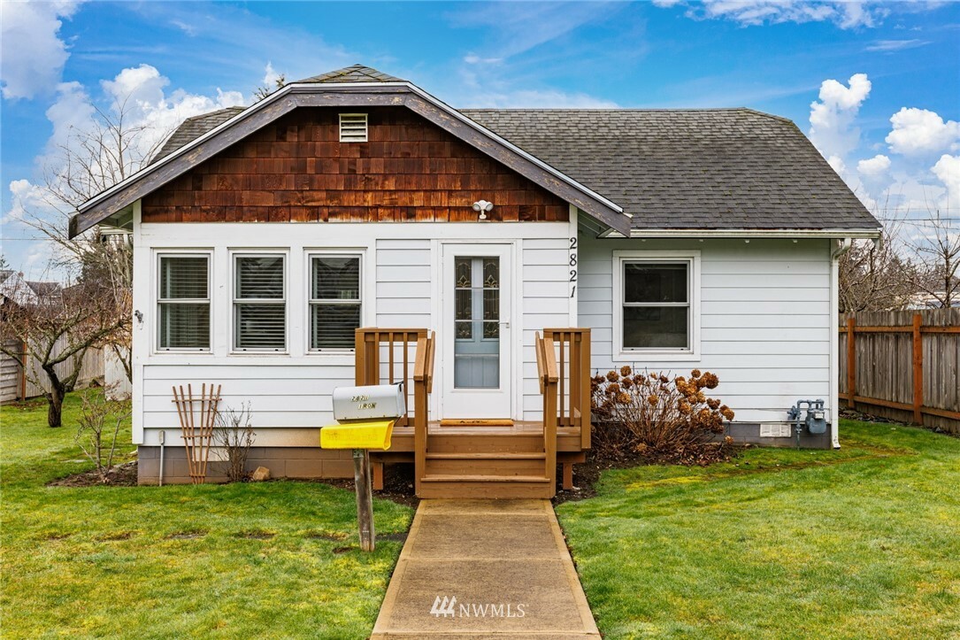 Property Photo: 2821 Iron Street WA 98225