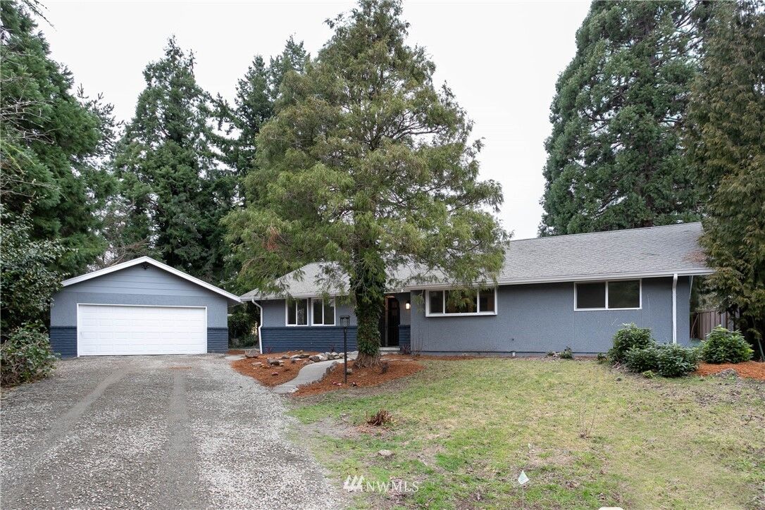 Property Photo: 12712 SE 258th Street WA 98030