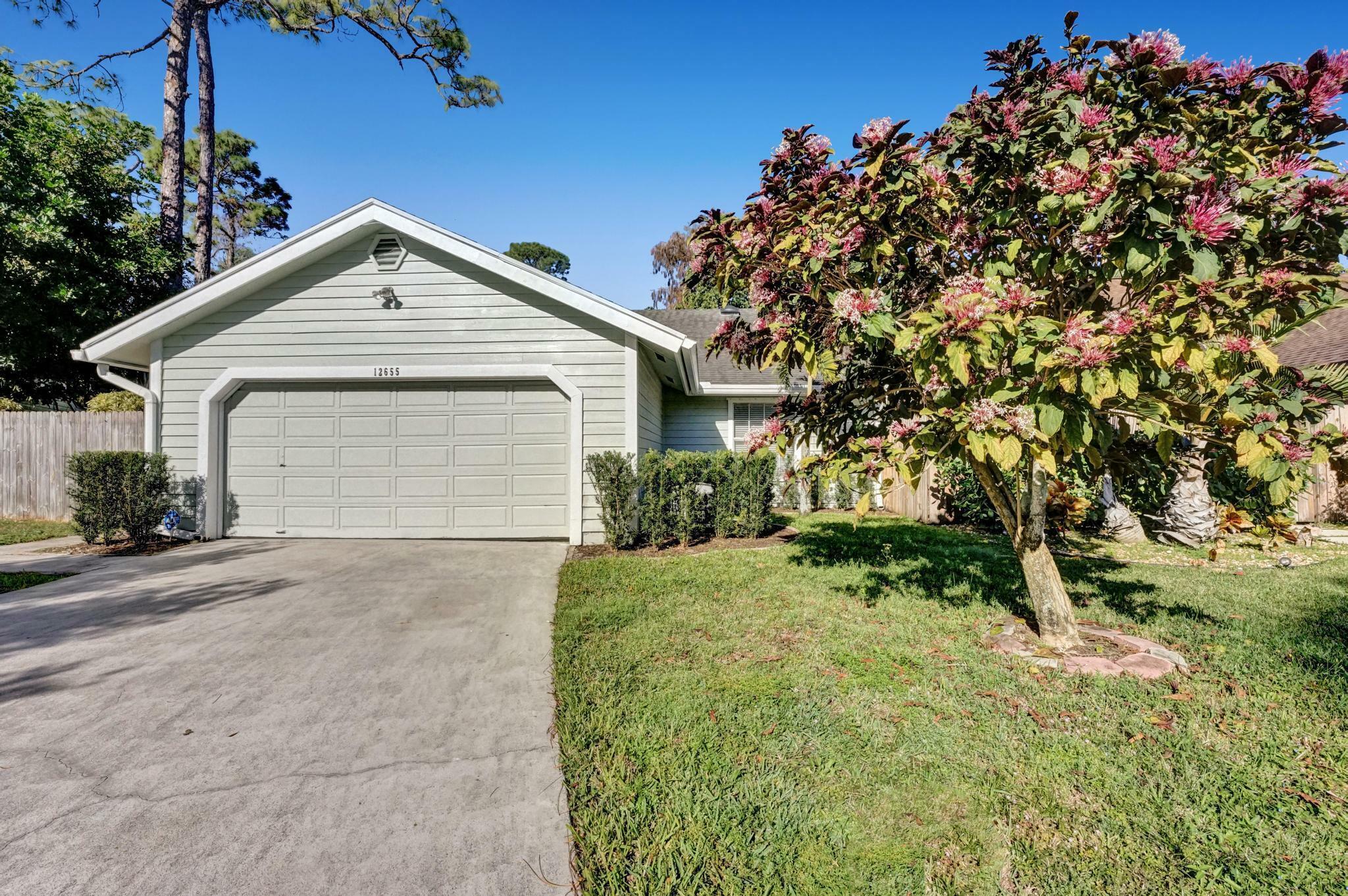 Property Photo:  12655 Timber Ridge Circle  FL 33414 