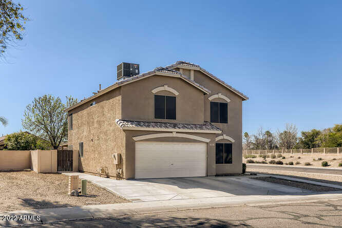 Property Photo:  10461 W Colter Street  AZ 85307 