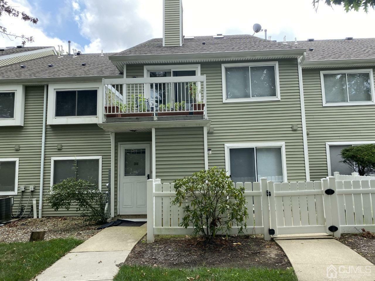 36 Wynwood Drive  South Brunswick NJ 08852 photo