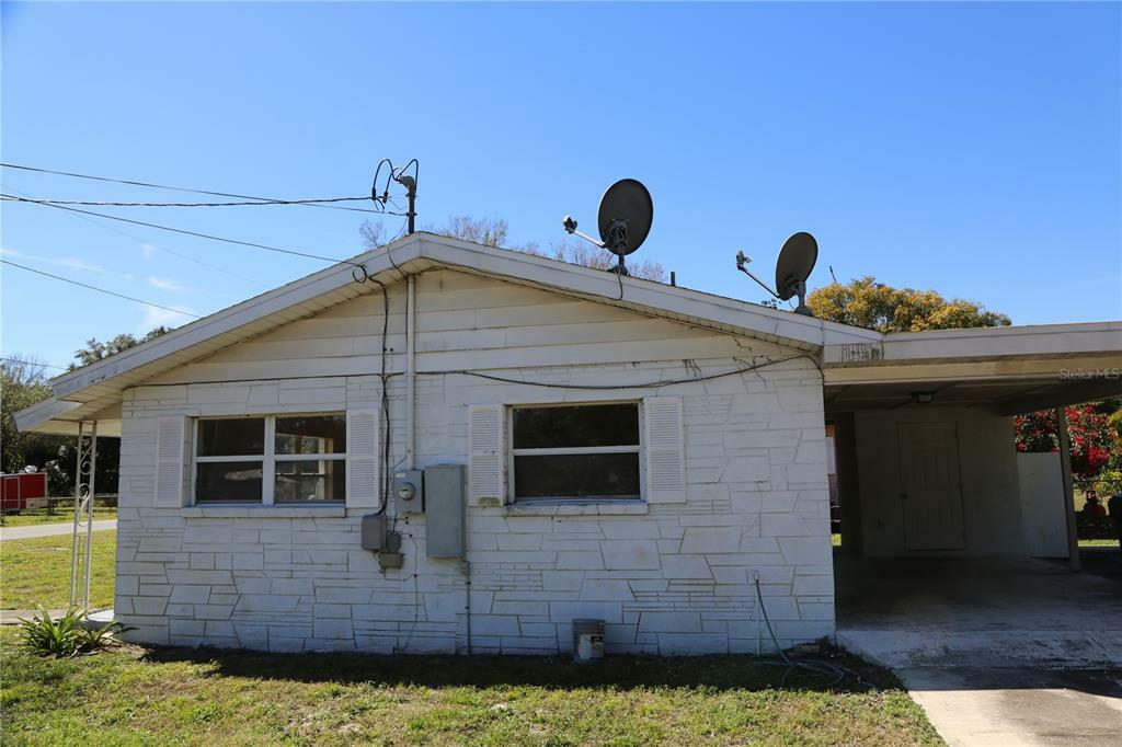 Property Photo:  2801 Avenue P NW  FL 33881 