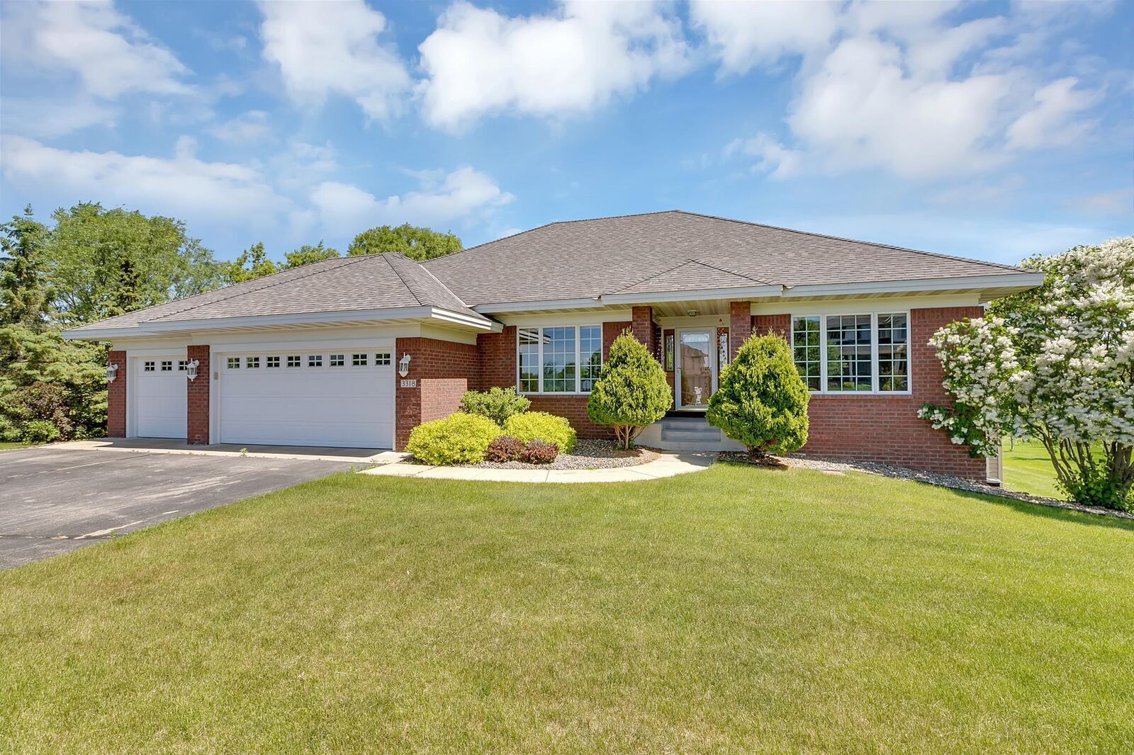 Property Photo: 3318 21st Avenue S MN 56301