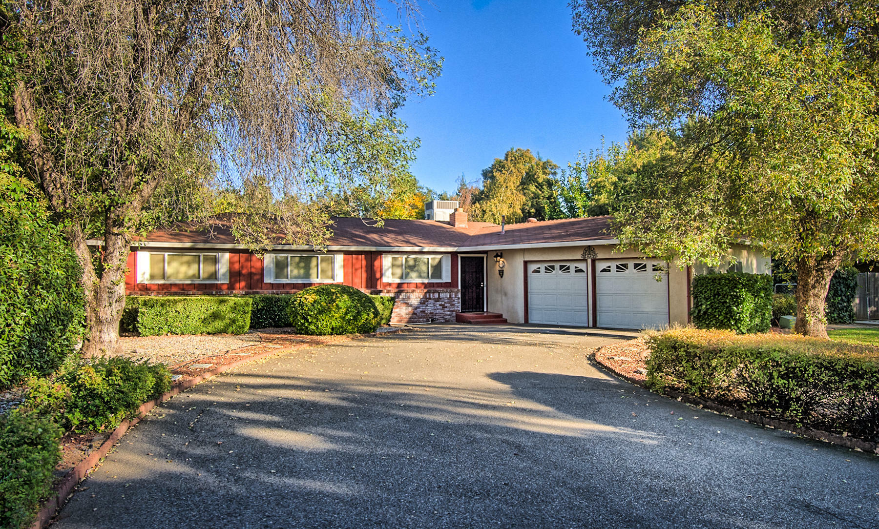 Property Photo:  5085 Huntington Drive  CA 96002 