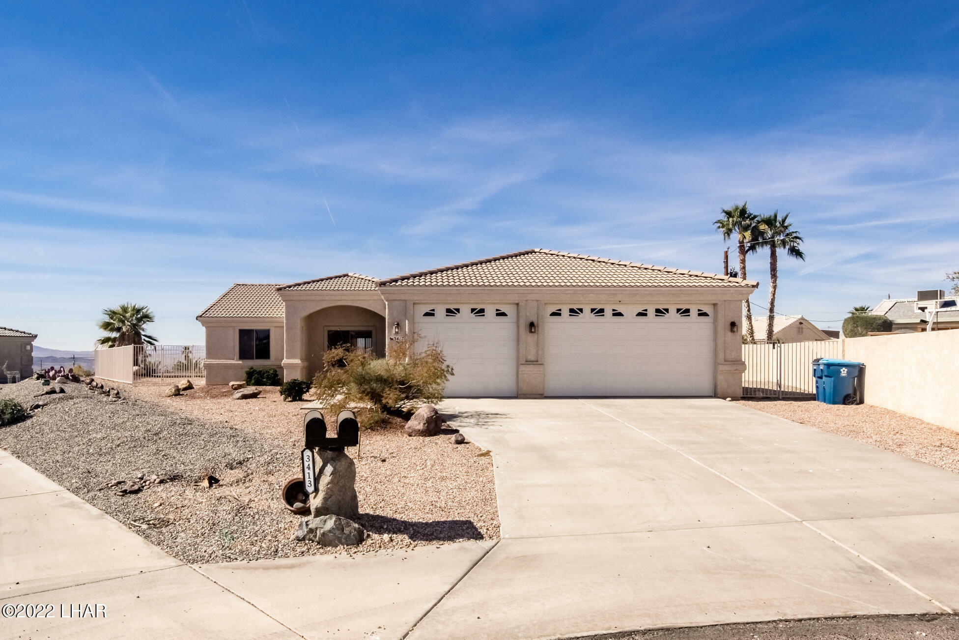 Property Photo:  3417 El Porto Ln  AZ 86406 