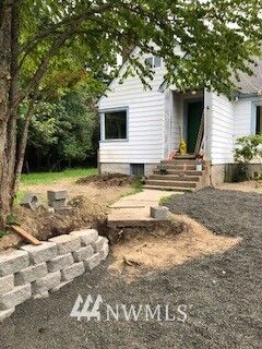 Property Photo:  1426 Division Street NW  WA 98502 