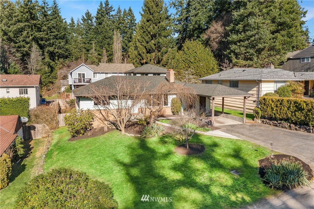 Property Photo:  8217 208th Street SW  WA 98026 