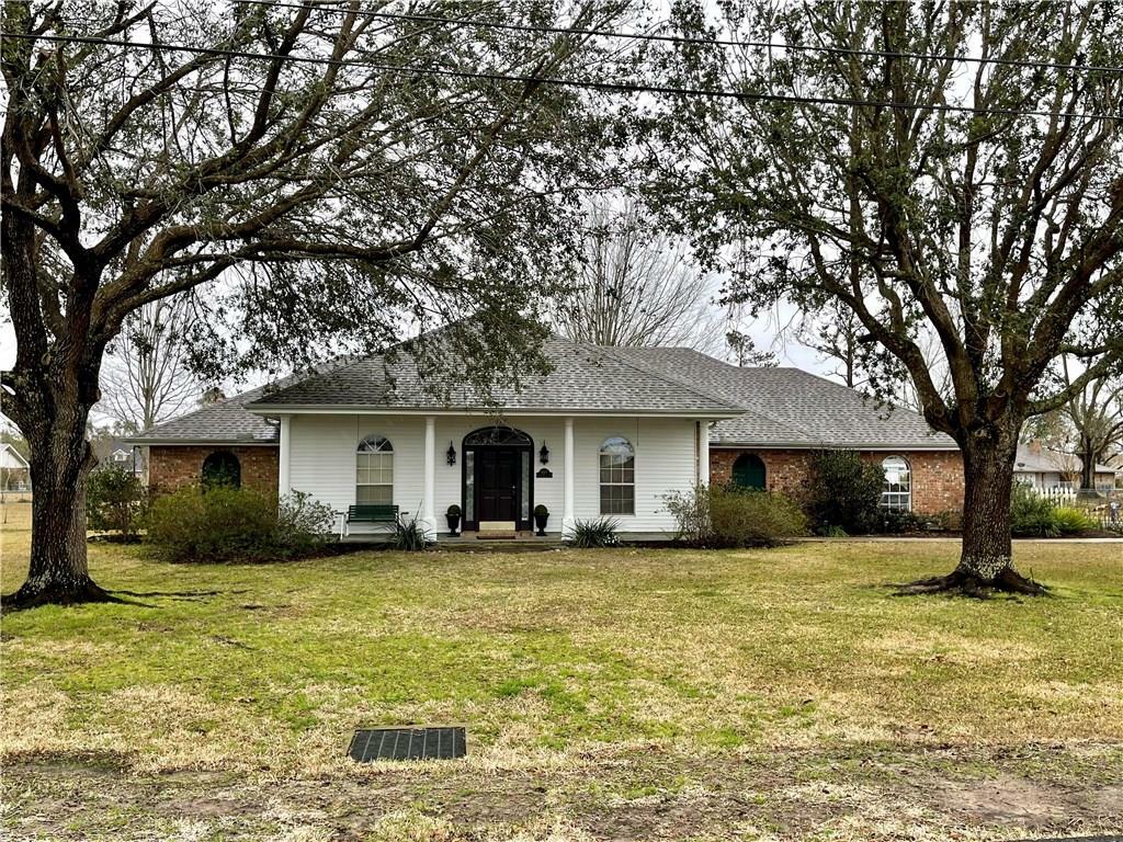 1027 N Tamela Drive  Lake Charles LA 70605 photo