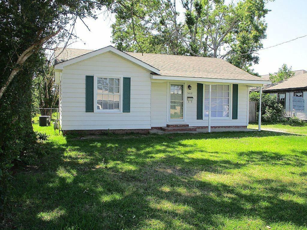 Property Photo:  3808 Auburn Street  LA 70607 