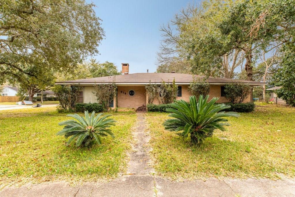 Property Photo:  314 Jefferson Drive  LA 70605 