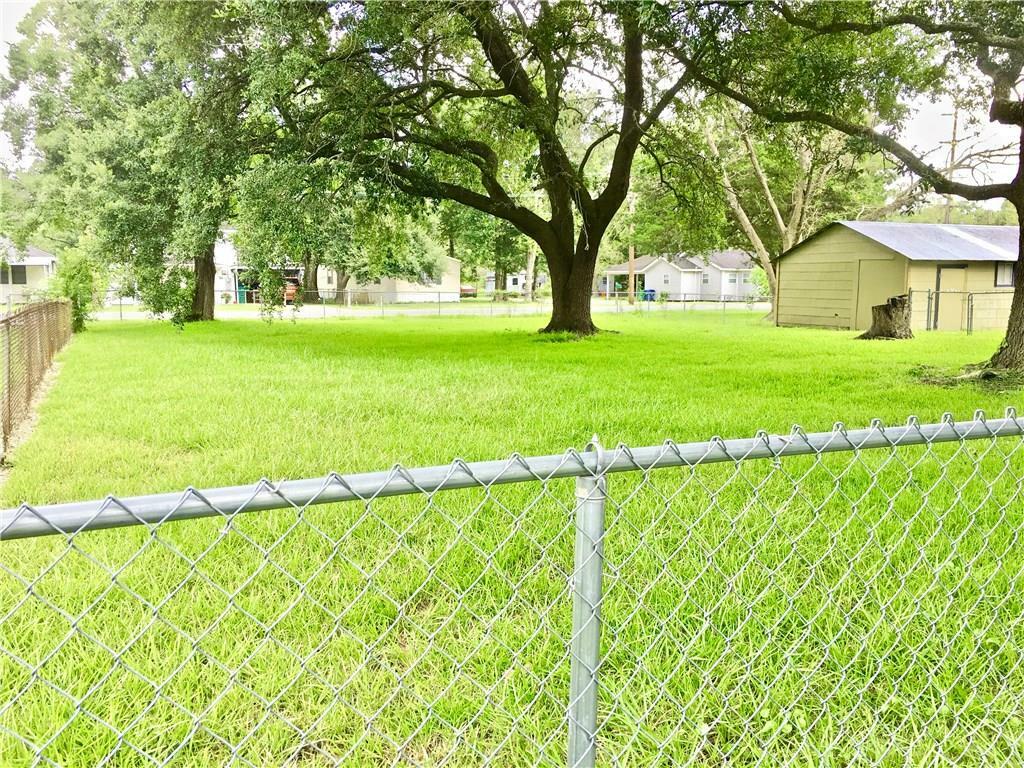 Property Photo: Edgar Street LA 70663