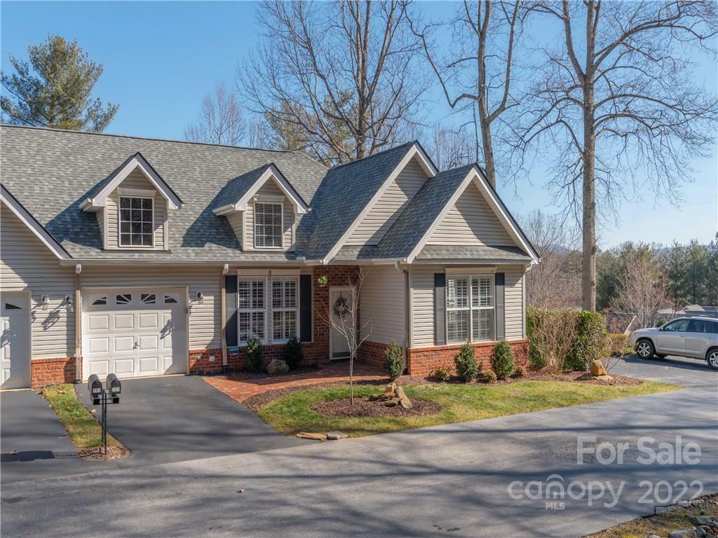 Property Photo:  101 Poppy Lane  NC 28803 