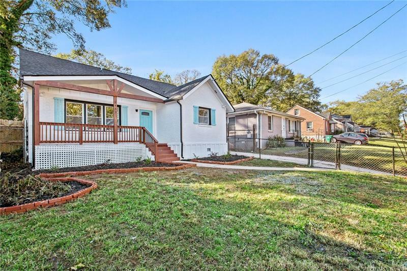 Property Photo:  2443 Lynn Iris Drive  GA 30032 