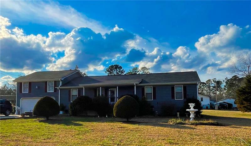 Property Photo: 531 Griffith Drive GA 30268