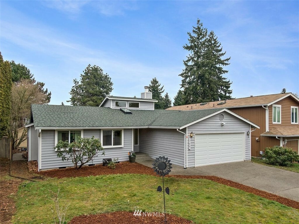 Property Photo:  1824 SW 355th Place  WA 98023 