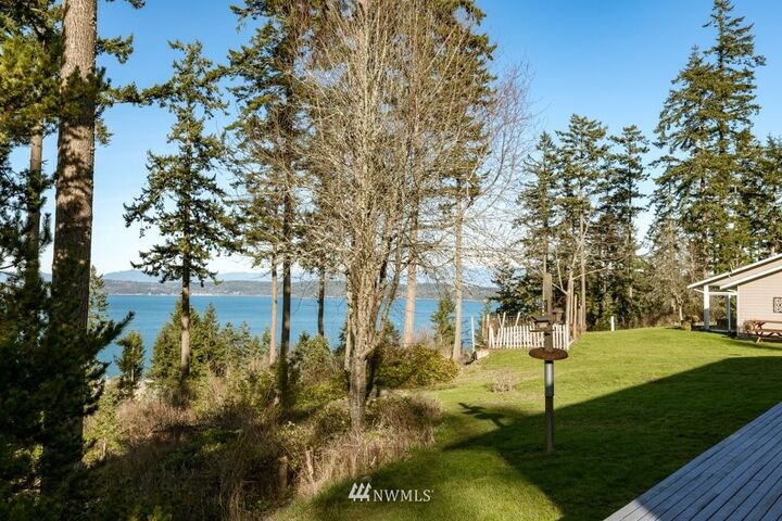 Property Photo: 3750 Dove Lane WA 98277