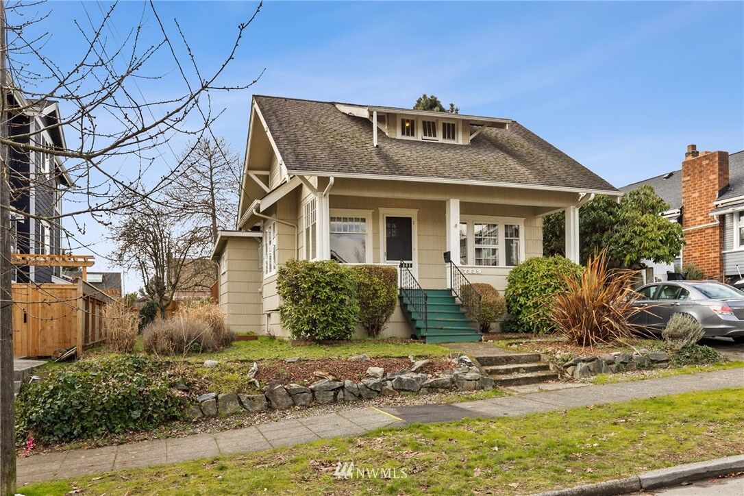 Property Photo: 7339 18th Avenue NW WA 98117