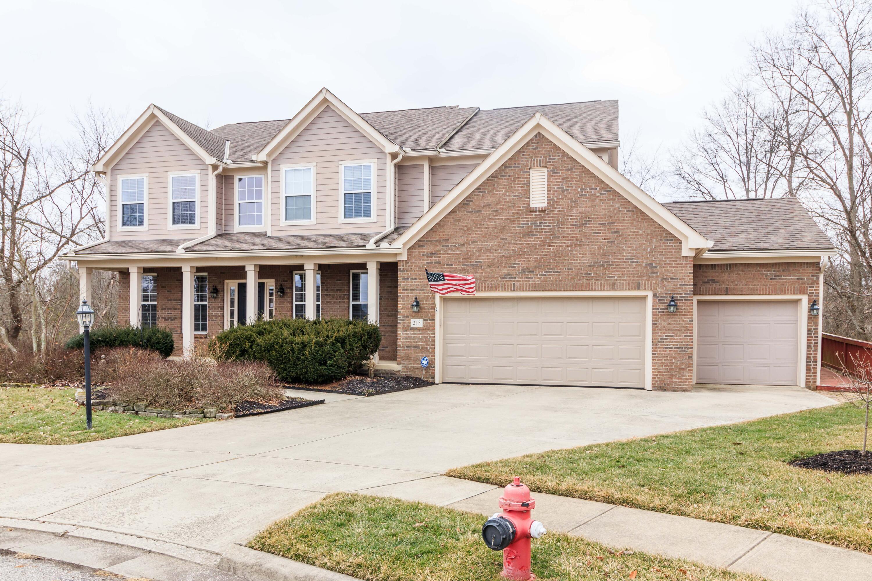 213 Little Wolf Court  Pickerington OH 43147 photo