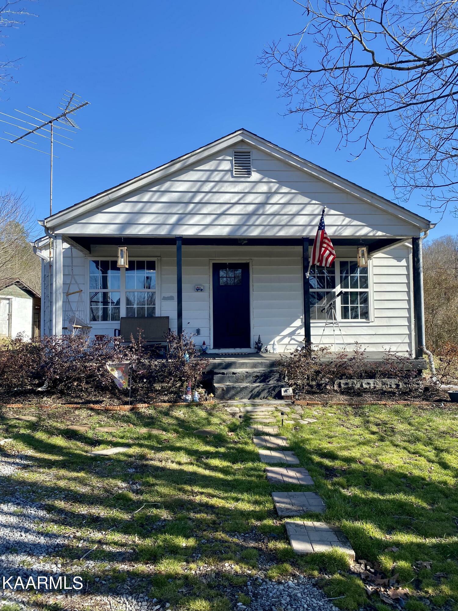 Property Photo:  187 Monroe Rd  TN 37807 