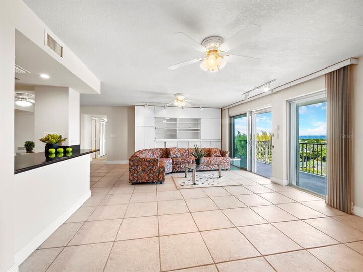 Property Photo: 2295 Gulf Of Mexico Drive 95 FL 34228
