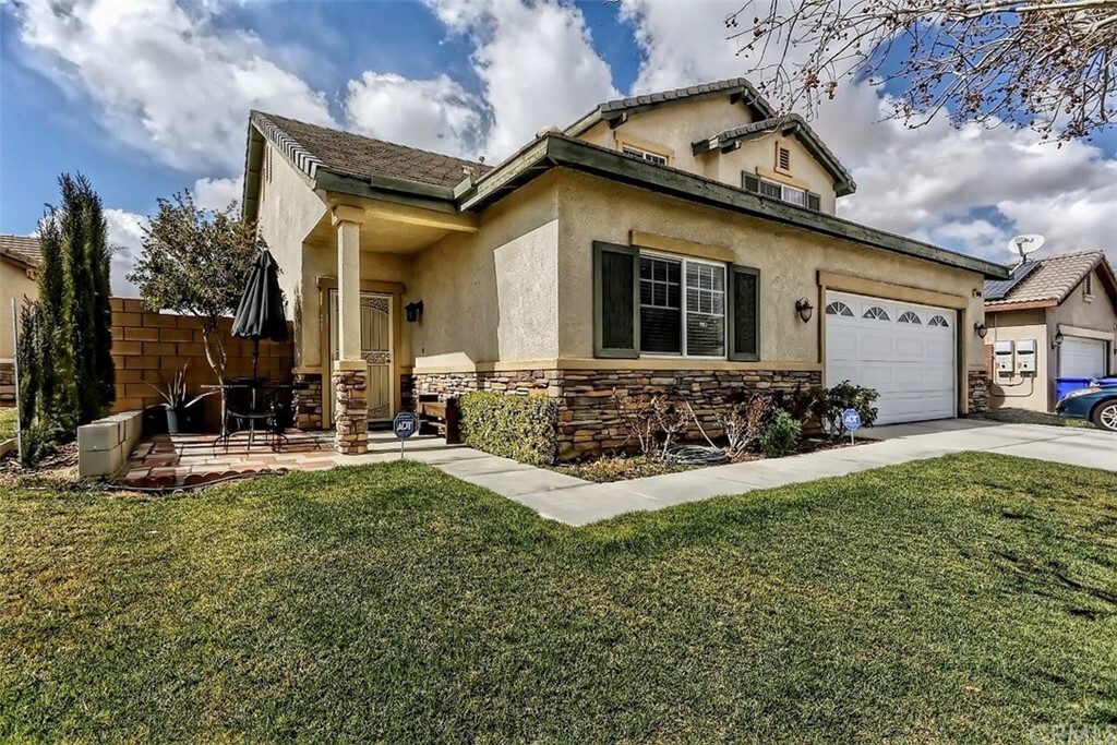 Property Photo: 13540 Boulder Lane CA 92392
