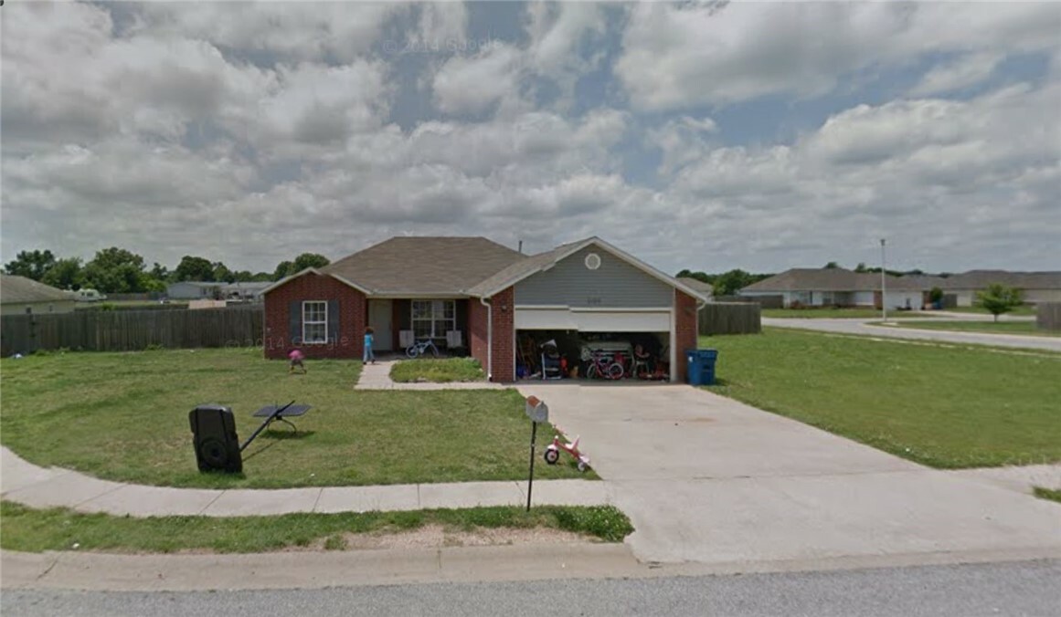 Property Photo:  2105 General Franz Sigel Drive  AR 72751 