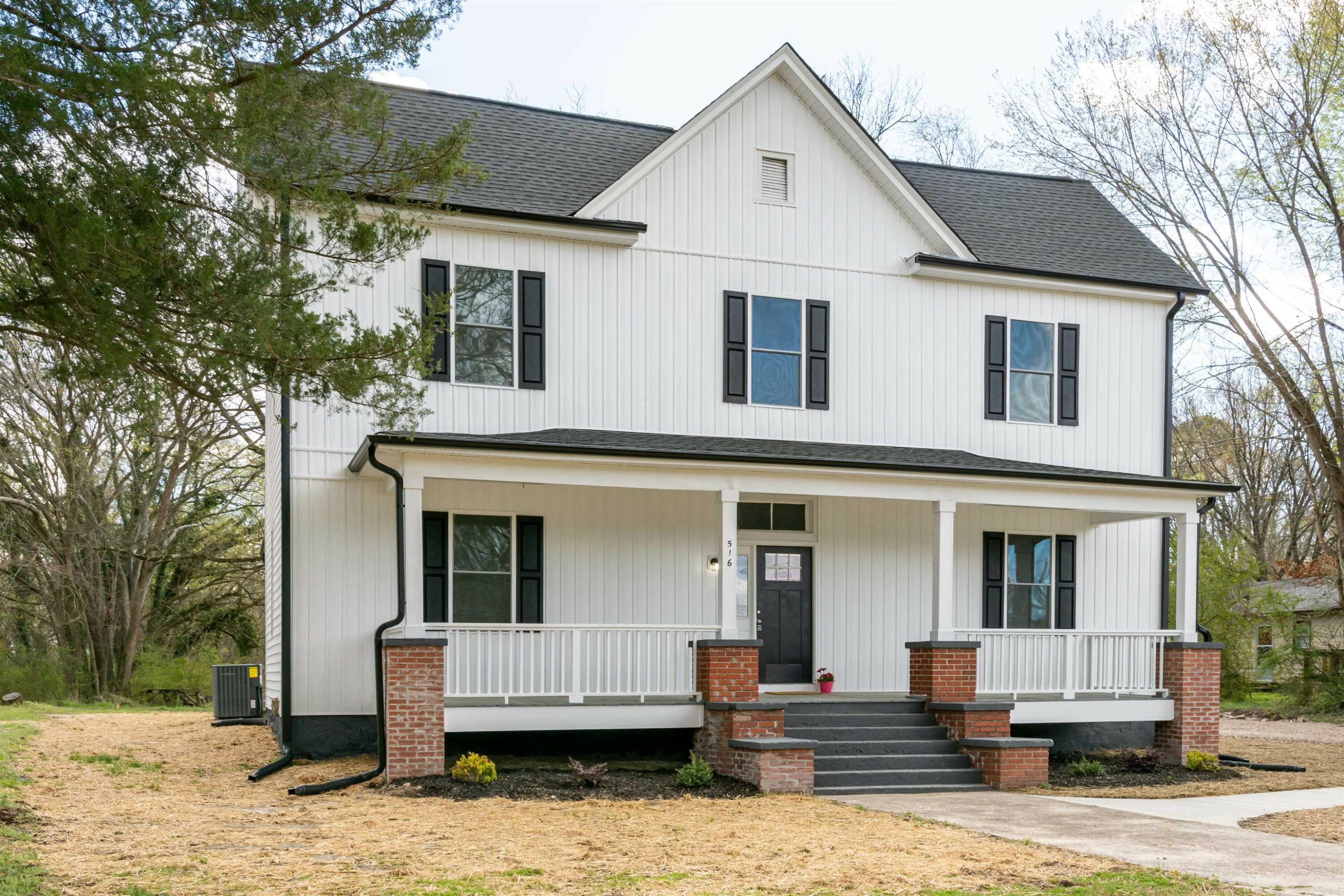 Property Photo:  516 Kenmore Avenue  NC 27549 