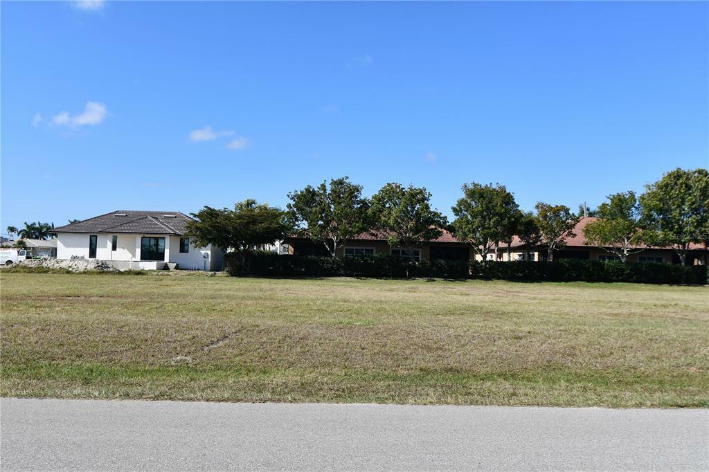 Property Photo:  3531 Mondovi Court  FL 33955 