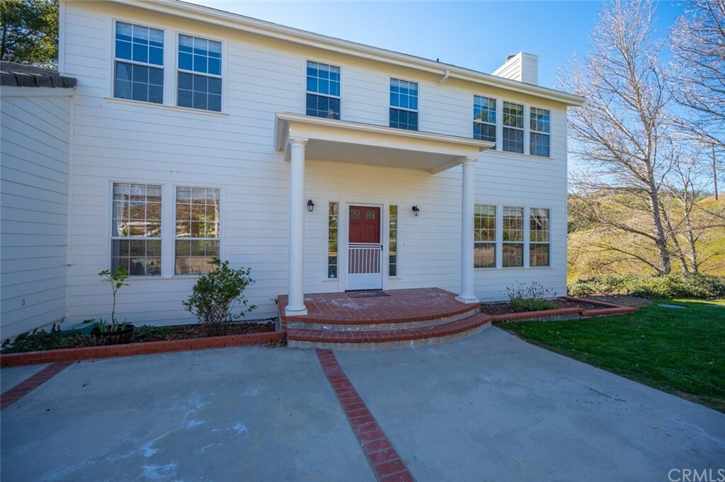 Property Photo: 9850 Garcero Road CA 93422