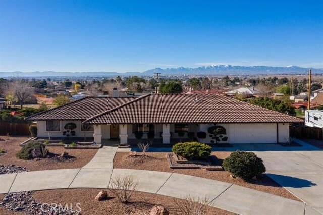 Property Photo: 14610 Havasu Road CA 92307