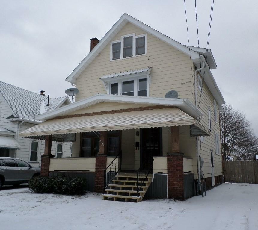 Property Photo: 2935 Poplar Street PA 16508
