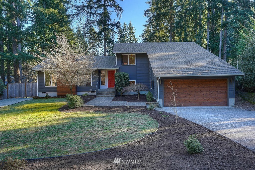 Property Photo:  2026 46th Street NW  WA 98335 