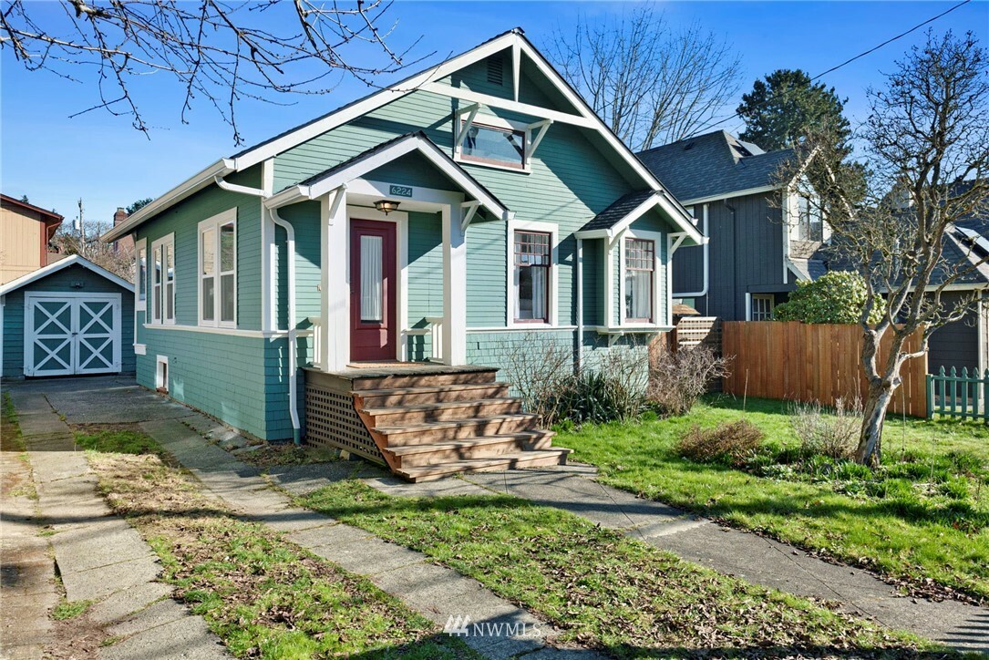 Property Photo:  6224 7th Avenue NW  WA 98107 