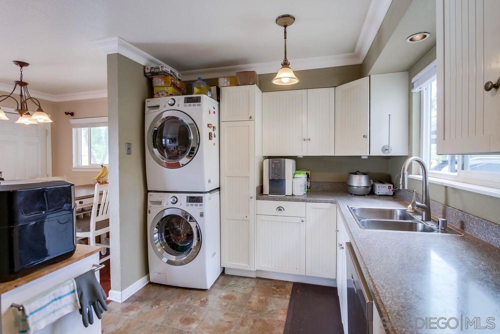 Property Photo: 12219 Wilsey Way CA 92064