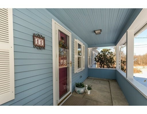 Property Photo: 11 Chamberlain Rd MA 01886