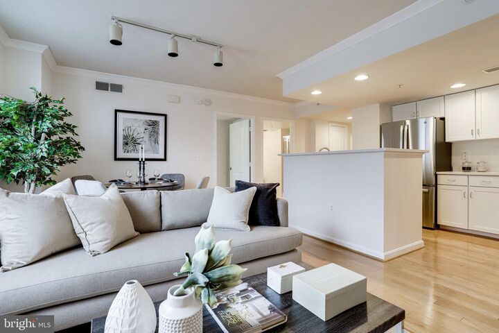 2220 Fairfax Drive 803  Arlington VA 22201 photo