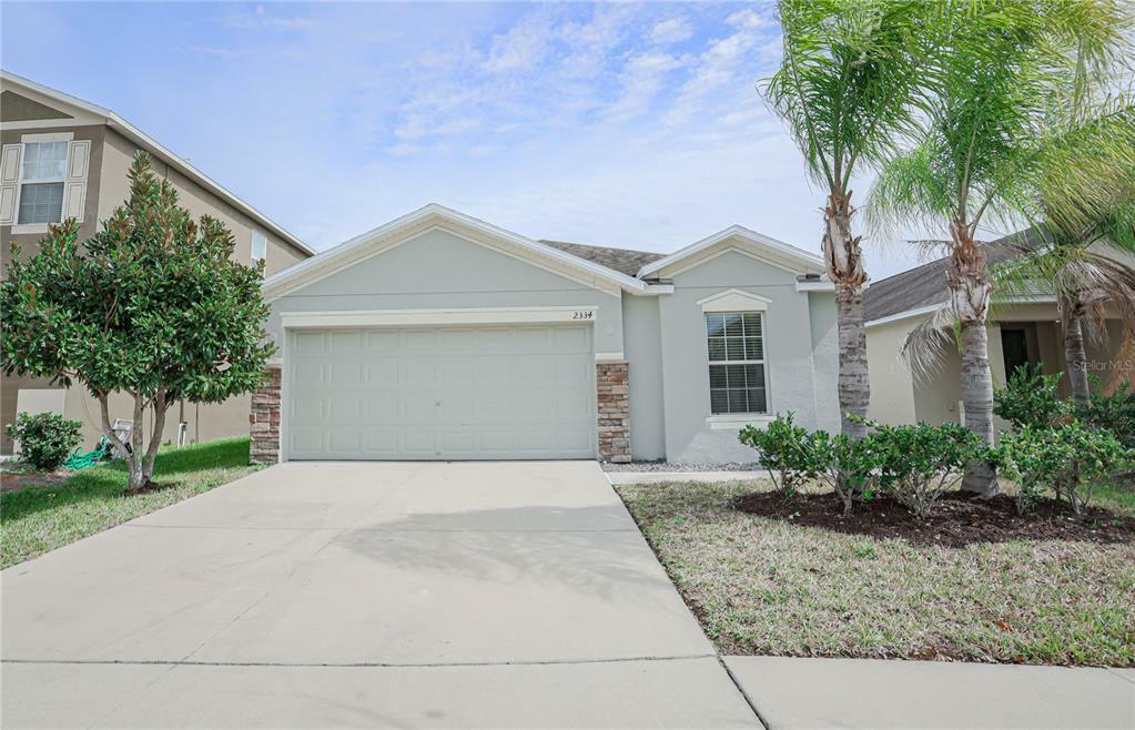 Property Photo:  2334 Richwood Pike Drive  FL 33570 