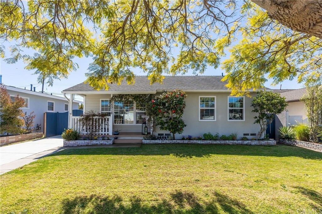 Property Photo: 5018 Deelane Street CA 90503