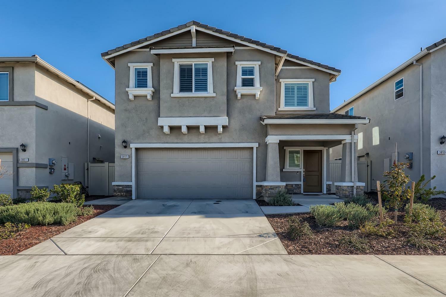 Property Photo:  3855 Roseparke Way  CA 95834 