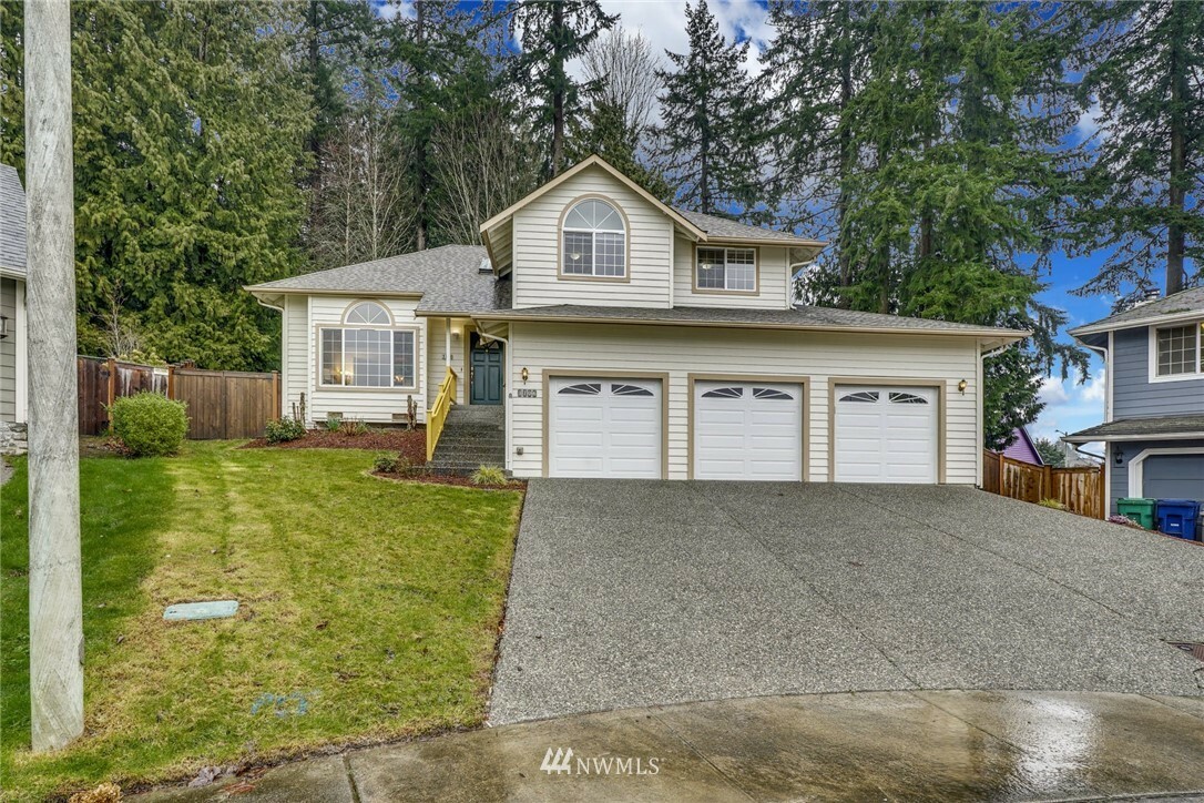 Property Photo:  3706 169th Street SW  WA 98037 