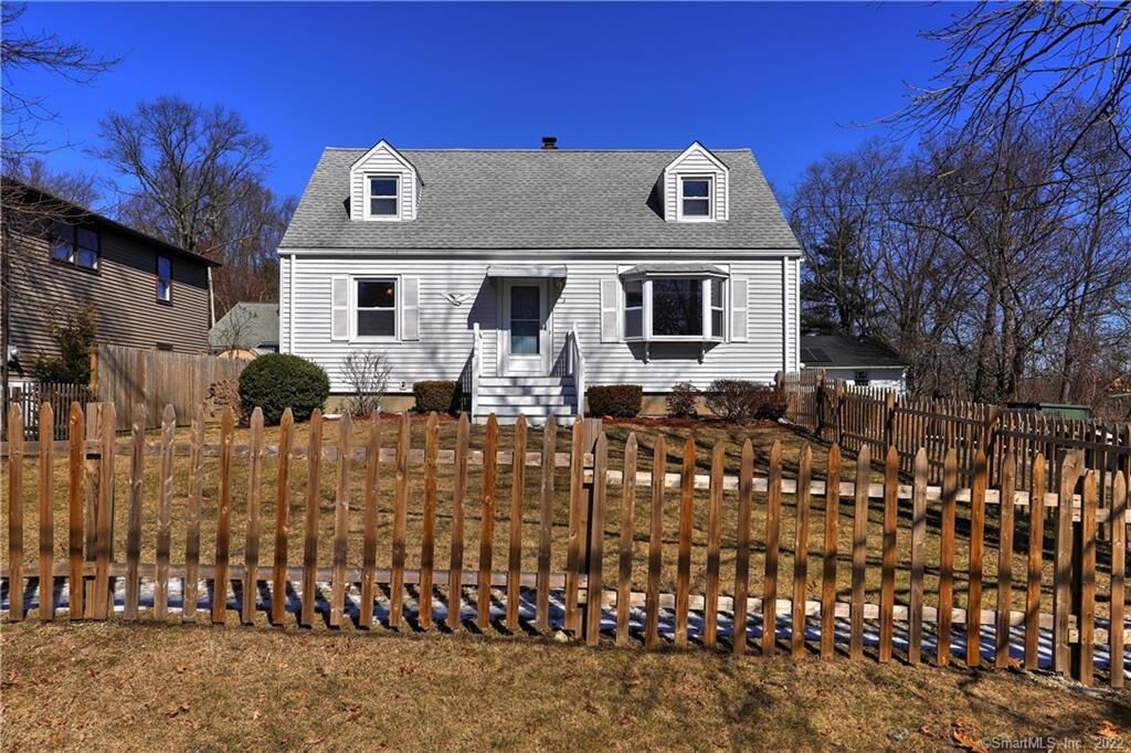 Property Photo: 23 Midwood Road CT 06460