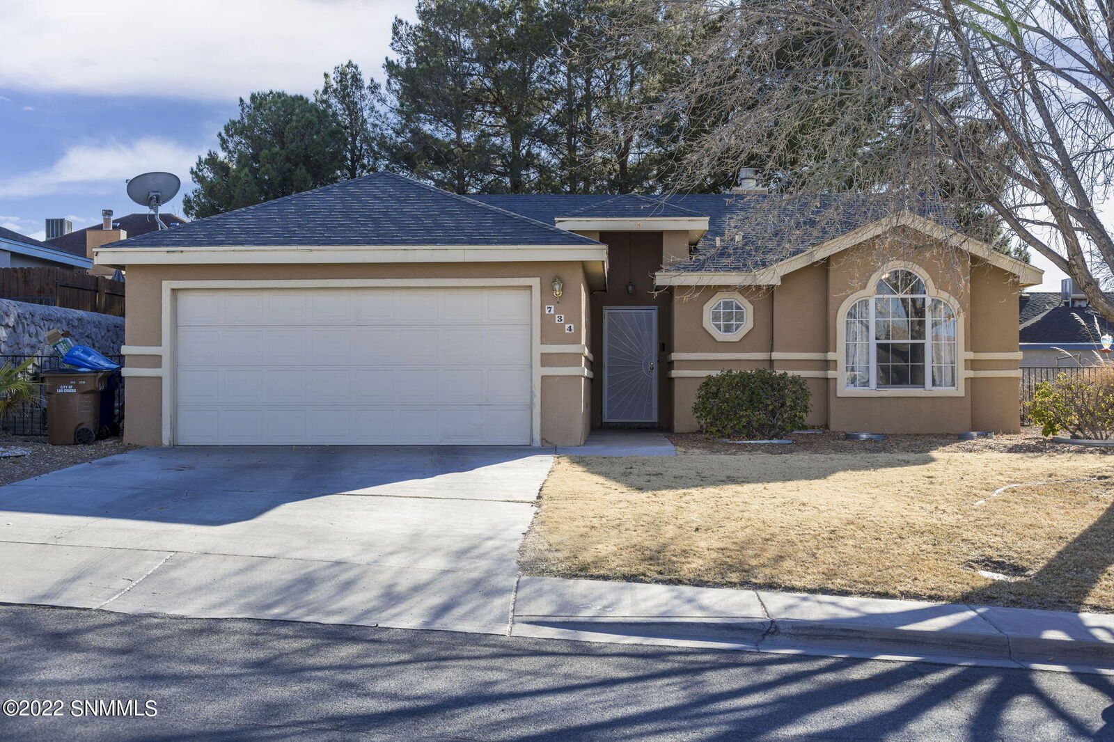 Property Photo:  734 City View Drive  NM 88011 