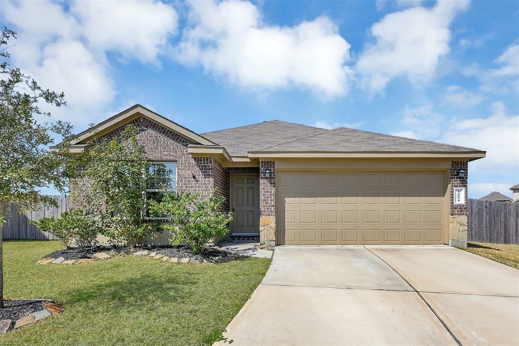 Property Photo: 14014 Grape Island Court TX 77384