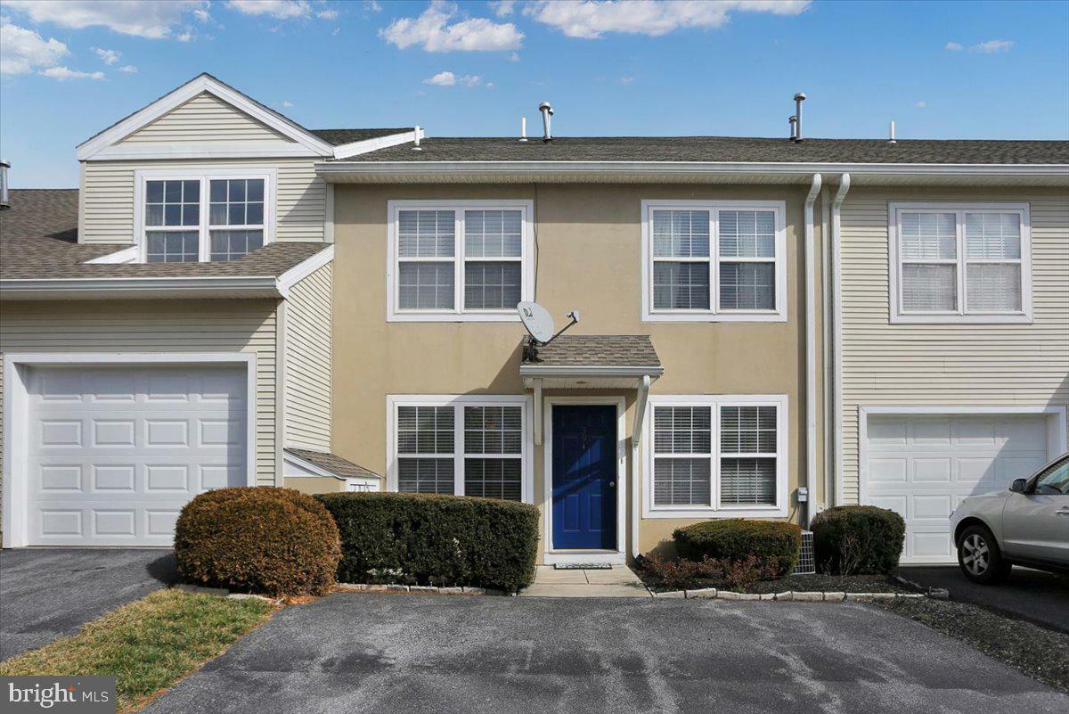Property Photo:  39 Courtyard Drive  PA 17013 