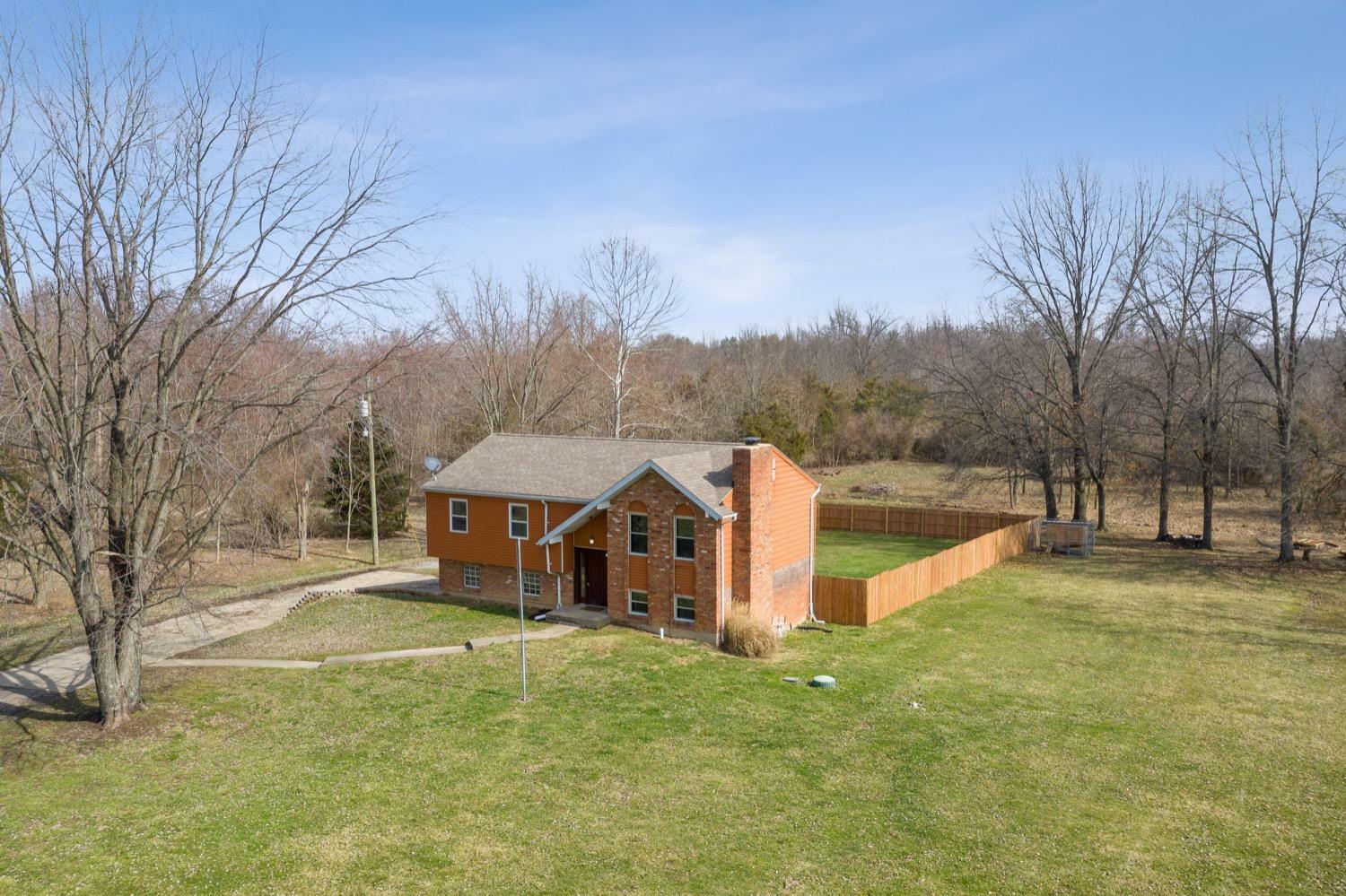 Property Photo:  7316 Templin Rd  OH 45107 