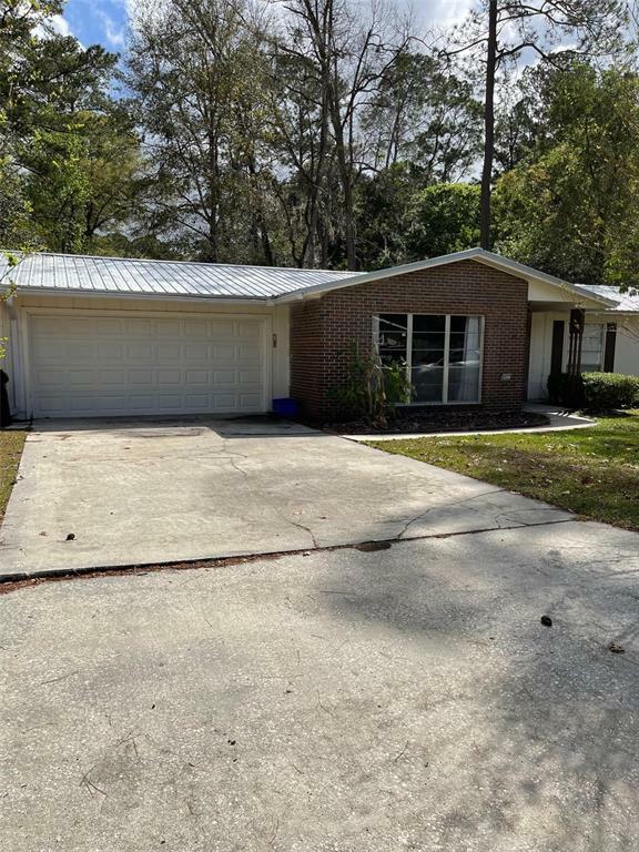 Property Photo:  4421 NW 31st Terrace  FL 32605 