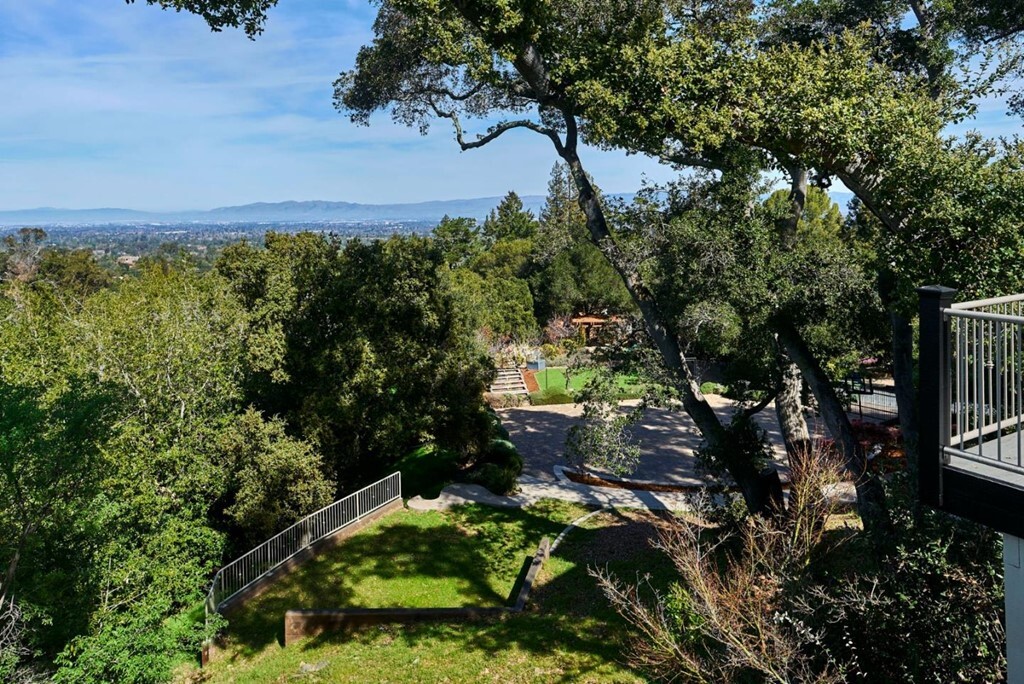 Property Photo: