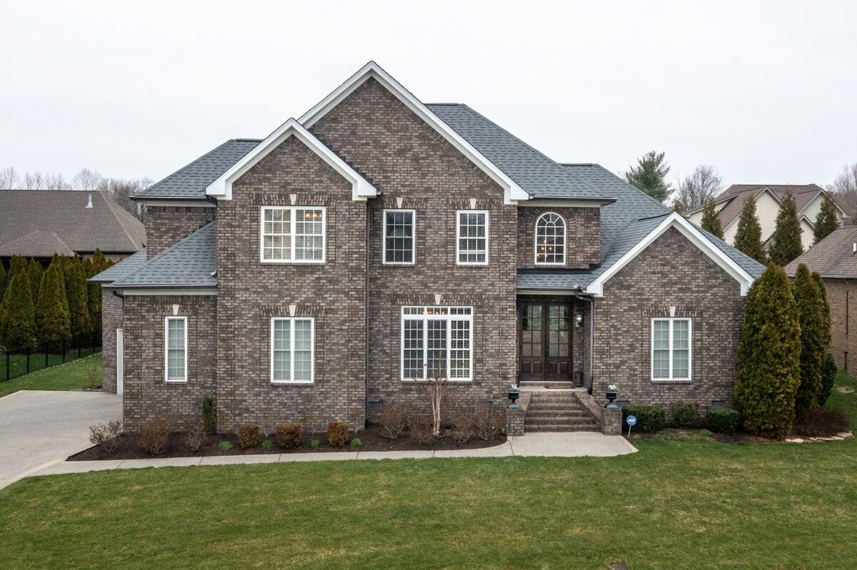 Property Photo: 1007 Gadwall Cir TN 37075